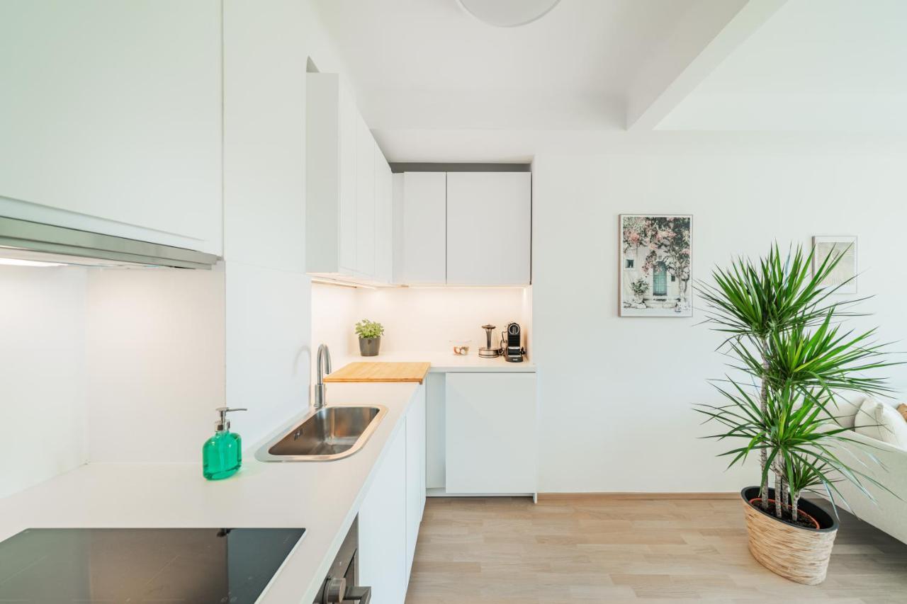 Zentrale 50M² Suite 10 Gehminuten Vom Hauptbahnhof Виена Екстериор снимка